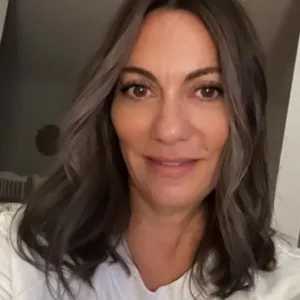 Julie Cosenza
