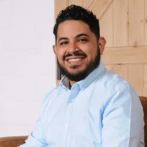 Rafael Cazares