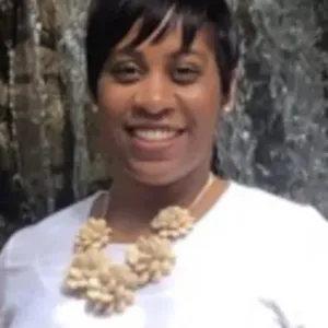 Maryam Thomas