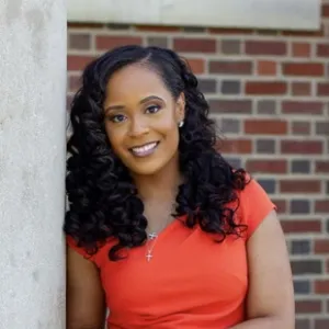 Dr. shapree Summerville