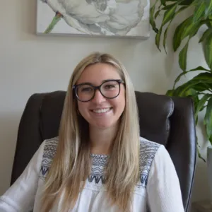 Alexa Borrows, MS, LPC, NCC, Therapist in Marlton, NJ 
