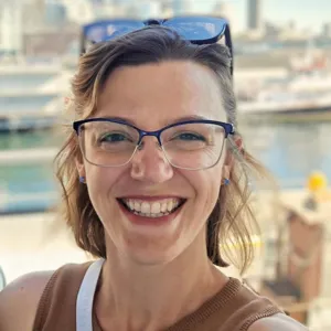 Laural Casal, LMHCA, Licensed Mental Health Counselor Associate in Bainbridge Island, WA 98110