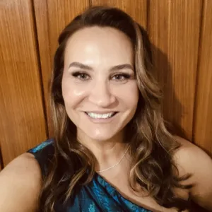 Dr. nadia Thalji