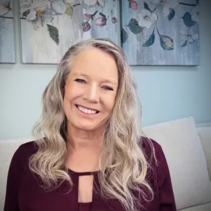 Mercedes Cusick, LMFT #118720, Licensed Marriage & Family Therapist in Woodland Hills, CA 91367