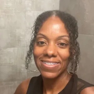Elisia Burse