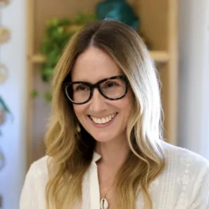 Kelly Chapman, Licensed Clinical Social Worker (LCSW), Psychotherapist in Long Beach, NY 11561