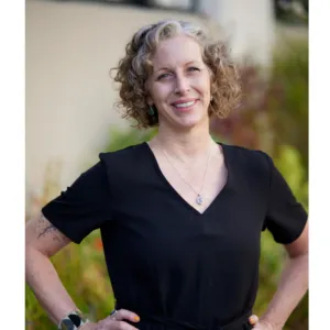 Louise Houchin, CA LMFT #113358, TX LMFT #205541, Licensed Marriage & Family Therapist in ,  