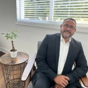 Leonel Garciga