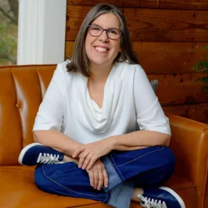 Johanna Hume, EMDR Therapist, LPC-Associate, EMDR Trained, EMDRIA Member, Licensed Professional Counselor Associate in Houston, TX 77006