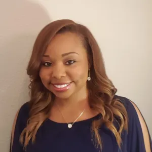 Dr. alisha Rorer