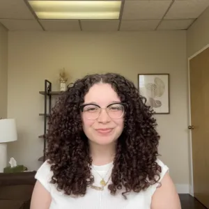 Savanna Natoli-Alabre, , Licensed Clinical Mental Health Counselor Associate in Hauppauge, NY 11788