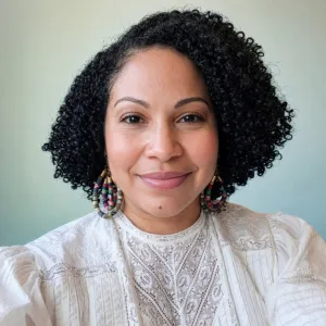 Ericka Echavarria, LMSW, LSW, CSW, Psychotherapist in Boston, MA 02116