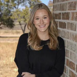 Claire Schmidt, LMFT-A, Associate Marriage & Family Therapist in Dallas, TX 75219