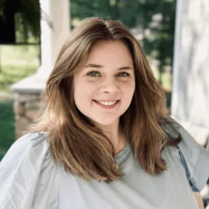 Lauren Ivester tetrault