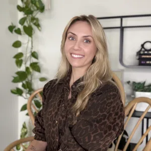 Alexa Aversano, , Licensed Marriage & Family Therapist in Pasadena, CA 91103