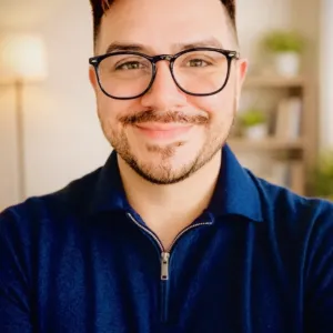 Giovanni Castillo-Gomez, LPC  LCDC, Licensed Professional Counselor in ,  