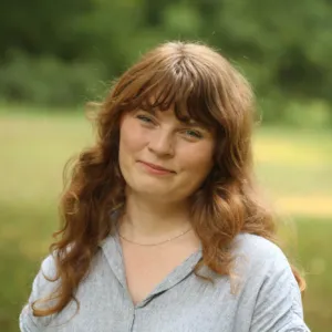 Emma Grady pawl