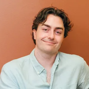 Nic Caravelli, Psychotherapist in training, Student Therapist in Chicago, IL 60605