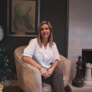 Alexandra Bayo, LMFT, Licensed Marriage & Family Therapist 