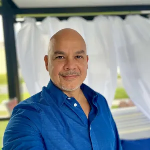 Roberto J Cancel Serrano, LCSW, Clinical Social Worker  in New York, NY 10013