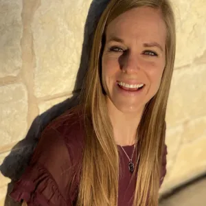 Kimber-Lea Raef, LPC, RPT, Licensed Professional Counselor in Austin, TX 