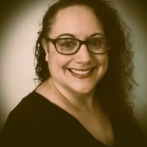 Kelly Plunkert