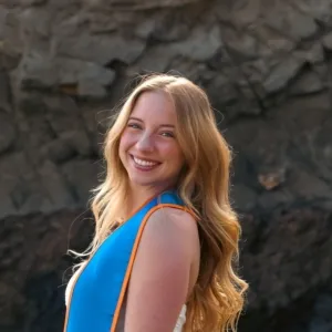 Tryniti Weyker, , Associate Marriage & Family Therapist in Orange, CA 