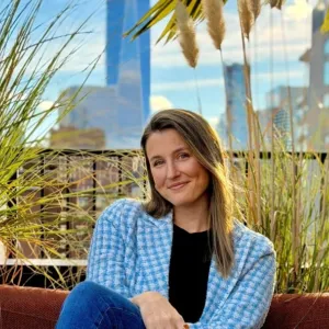 SAMANTHA STRONG, , Licensed Clinical Mental Health Counselor Associate in ,  
