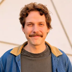 Cole Puckett, 70136478, Associate Marriage & Family Therapist  in Washington 