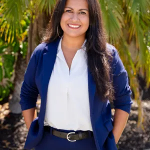 Victoria de la Torre Cortes, , Associate Marriage & Family Therapist in San Diego, CA 