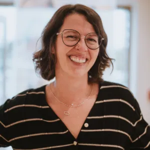 Elizabeth Kardamis, LPC, LPAT, 200hr RYT, Counselor in Cleveland, OH 