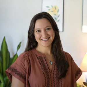 Cara Marsicano, MA, LCMHCA, MFA, Licensed Clinical Mental Health Counselor Associate in Greensboro, NC 