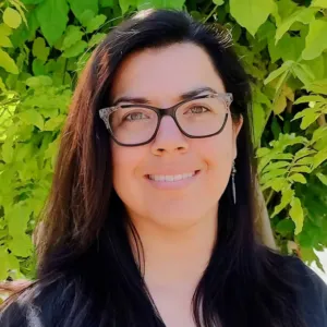 Samantha Flores, , Student Therapist in San Mateo, CA 