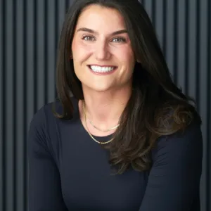 Olivia Papakyrikos, M.Ed, LMHC, LPC, Licensed Clinical Mental Health Counselor in Boston, MA 