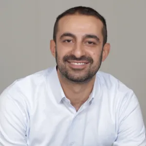 Payam Kharazi