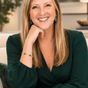 Sheri VanderZwaag, MA, LPCC, Licensed Professional Clinical Counselor in Minneapolis, MN 