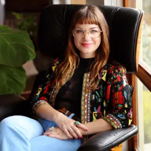 Amy-Lynn Gerber, LMFT, MA in Clinical Psychology, Marriage & Family Therapist in Los Angeles, CA 