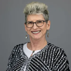 Lisa Schmidt, MS, LAC, CN, MS, LAC AZ 18242, Licensed Professional Counselor Associate in Scottsdale, AZ 