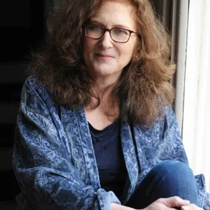 Lisa b Schwartz