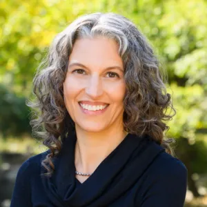 Sarah Scheckter