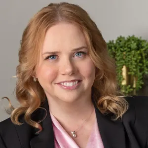 Tara Parker, MA, MA, LMFT, LCPC, C-IAYT, ERYT-500, YACEP, Psychotherapist in Wilmette, IL 60091