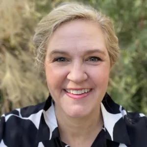 Hellen Pennell, MA, Licensed Professional Counselor Associate  in Texas 