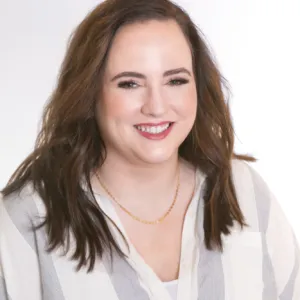 Anna Finnegan, LSW, Social Worker in Villa Park, IL 