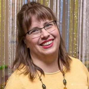 Carolyn Frances