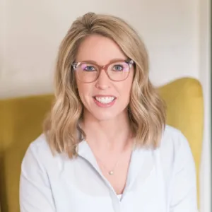 Sarah jay Gray