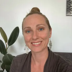Darlene Bunch, LCSW, Therapist in Chicago, IL 