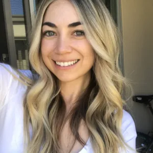Ally Hanneke