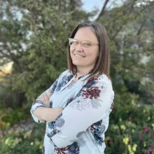 Rachel Hayes, LPC, EMDR, Brainspotter , Masters aromatherapist, PIT, Licensed Professional Counselor in wellington, CO 