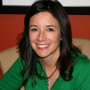 Valerie Moreno-Tucker, CRC, LCPC, Licensed Professional Clinical Counselor  in Ilinois 