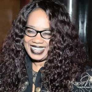 Dr. vicki d. Coleman